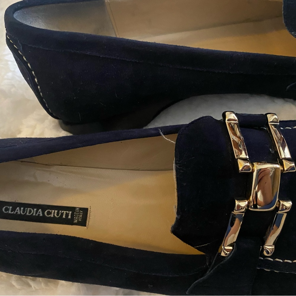 Navy lofer like new